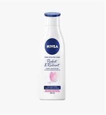 NIVEA PERFECT & RADIANT LOTION 400MLS